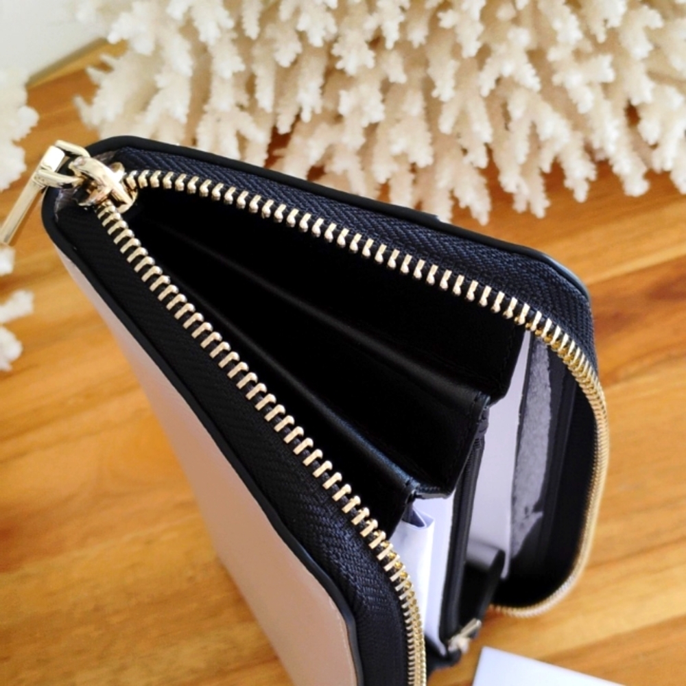 Kate Spade 💥 NWT 💥 Staci Colorblock Large Continental Wallet. Elegant A+ - Picture 10 of 17